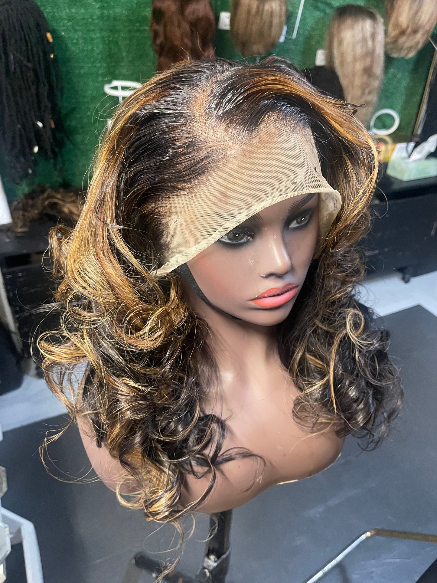 OMBRÉ BEAUTY 26 inches
